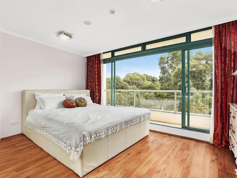 501/3 Black Lion Place, Kensington NSW 2033