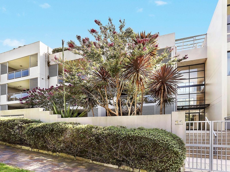 9/11 Wallace Street, Marrickville NSW 2204