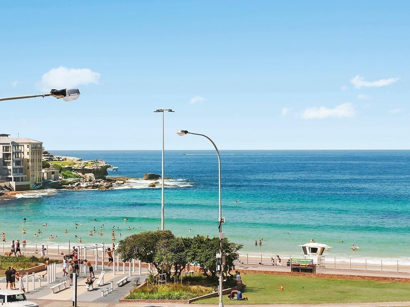 1/242 Campbell Parade, Bondi Beach NSW 2026