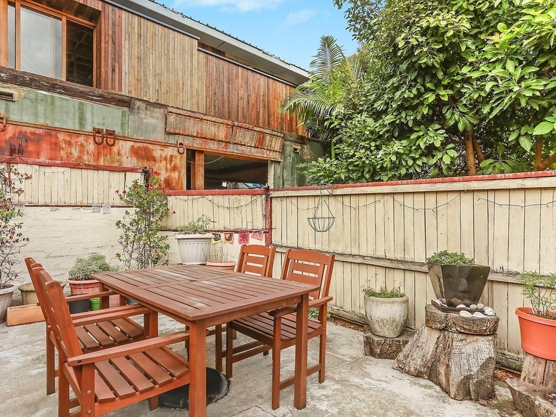 852 Elizabeth Street, Waterloo NSW 2017