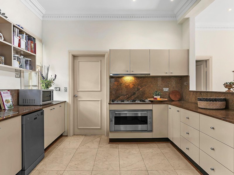 18/335 New South Head Road, Double Bay NSW 2028