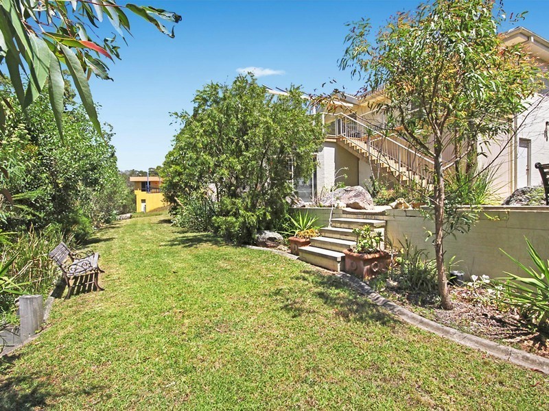 125 Vista Avenue, Batemans Bay NSW 2536