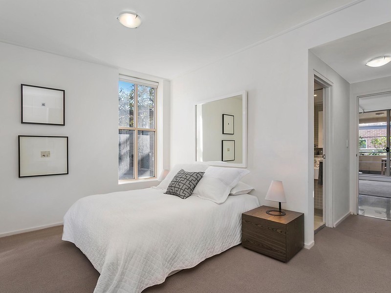 2/228 Moore Park Road, Paddington NSW 2021