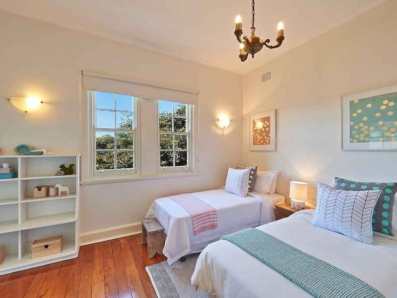 69 Wallaroy Road, Woollahra NSW 2025