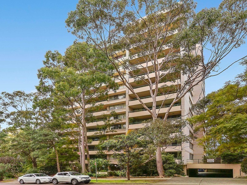 806/4 Broughton Road, Artarmon NSW 2064