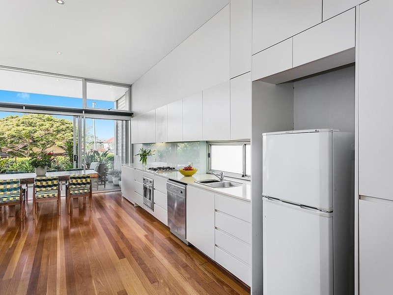 1/2 Castlefield Street, Bondi NSW 2026