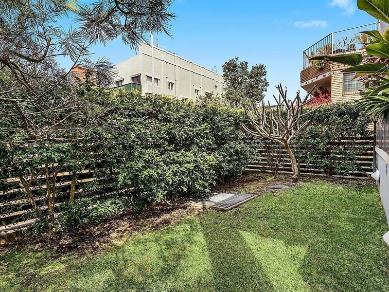 1/2 Castlefield Street, Bondi NSW 2026