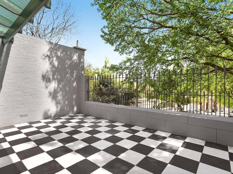 317 Crown Street, Surry Hills NSW 2010