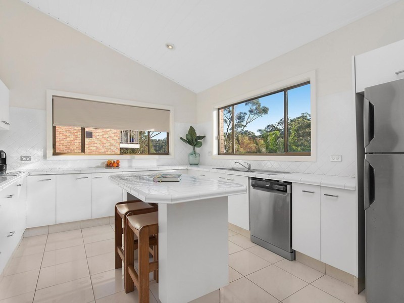 26 Valley Way, Gymea Bay NSW 2227