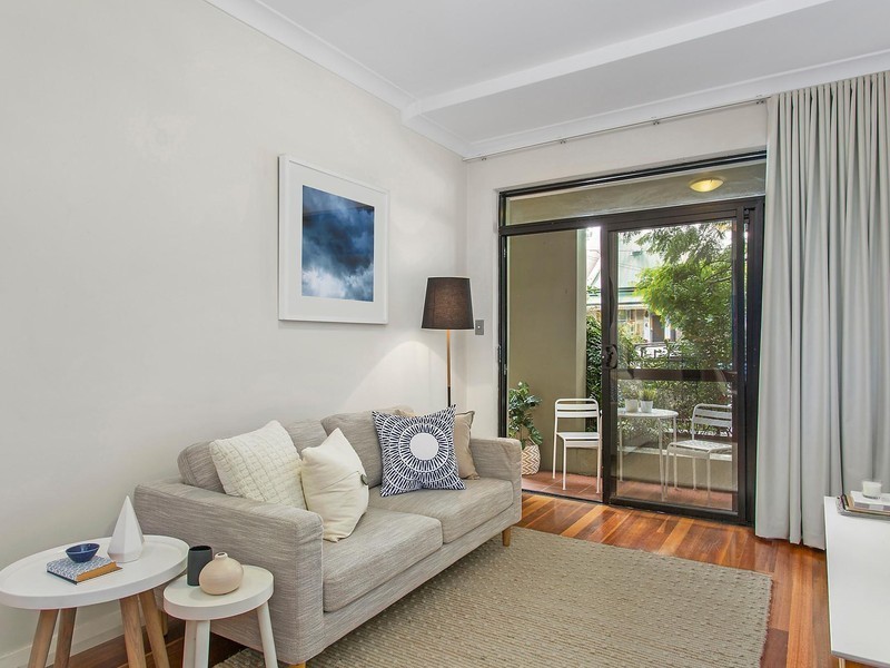 2/186 Lawrence Street, Alexandria NSW 2015