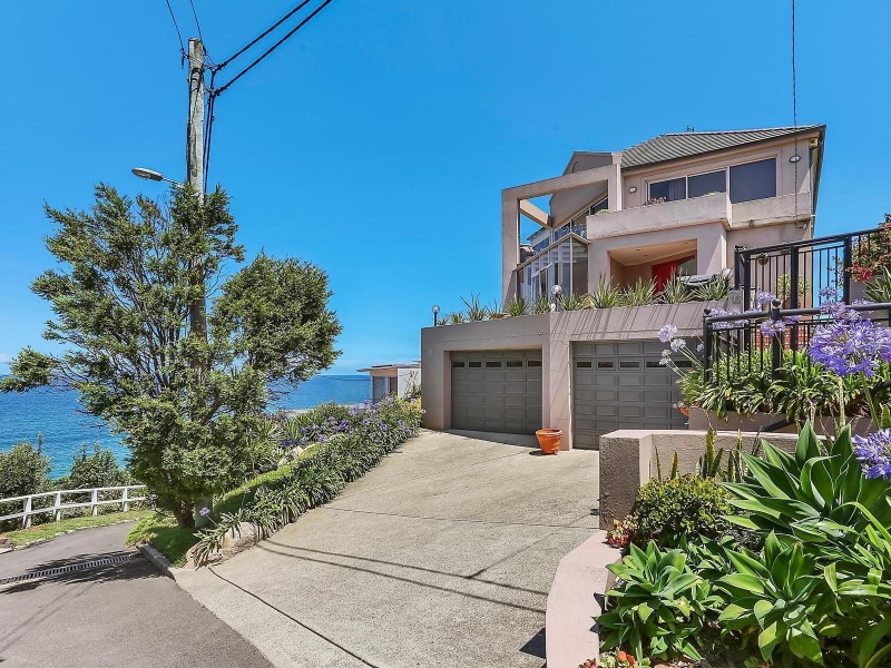 16 Thompson Street, Tamarama NSW 2026