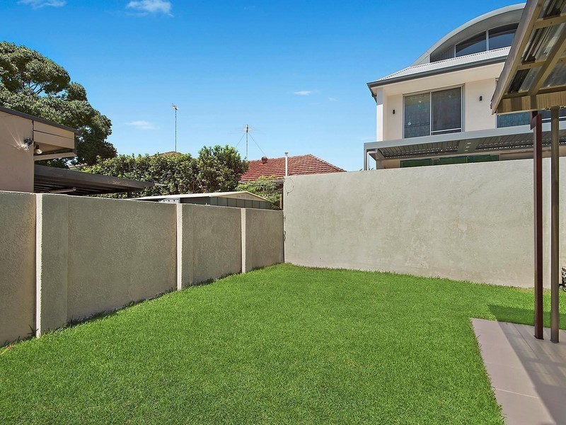285 Rainbow Street, South Coogee NSW 2034
