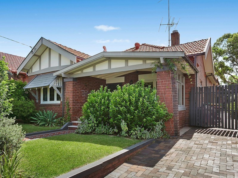 64 Mooramie Avenue, Kensington NSW 2033