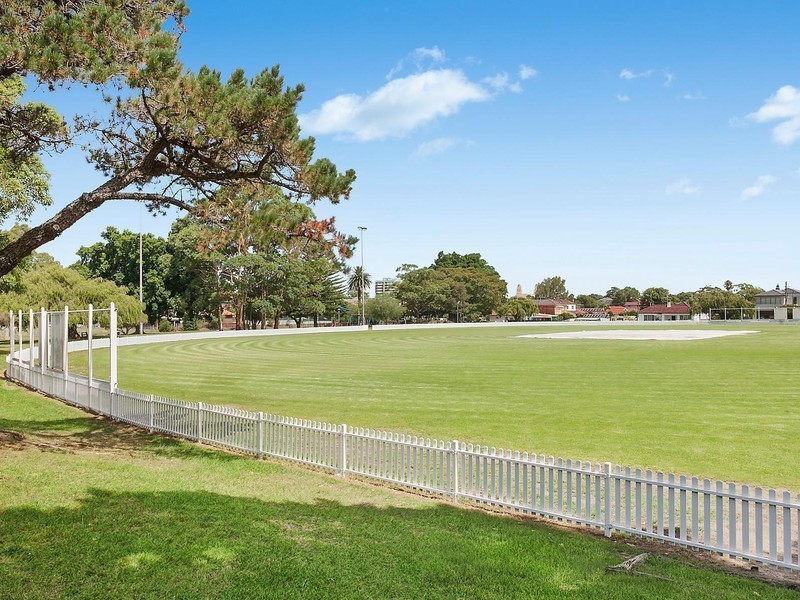 64 Mooramie Avenue, Kensington NSW 2033