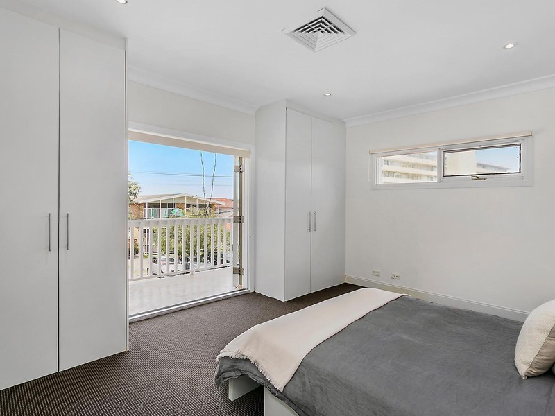 9 Illawong Avenue, Tamarama NSW 2026