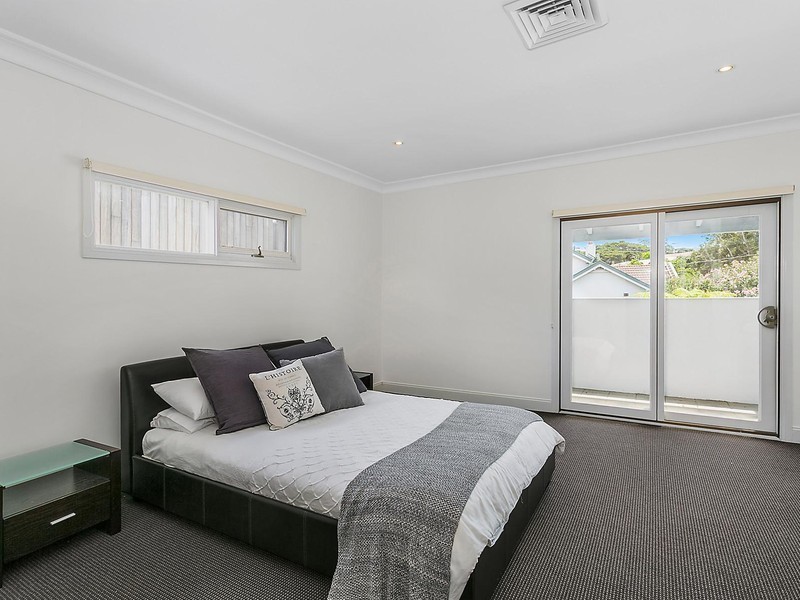 9 Illawong Avenue, Tamarama NSW 2026