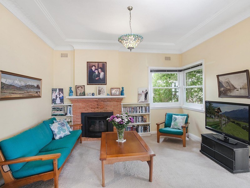 2 Thompson Street, Tamarama NSW 2026