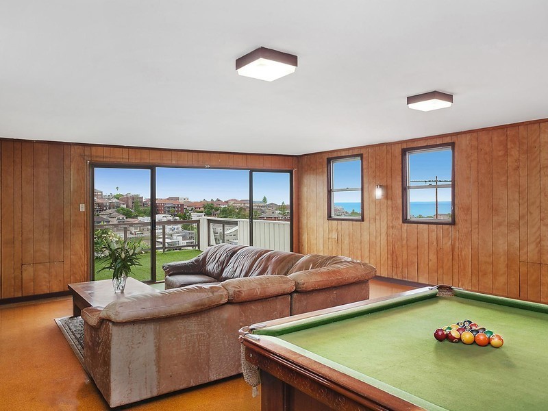 2 Thompson Street, Tamarama NSW 2026