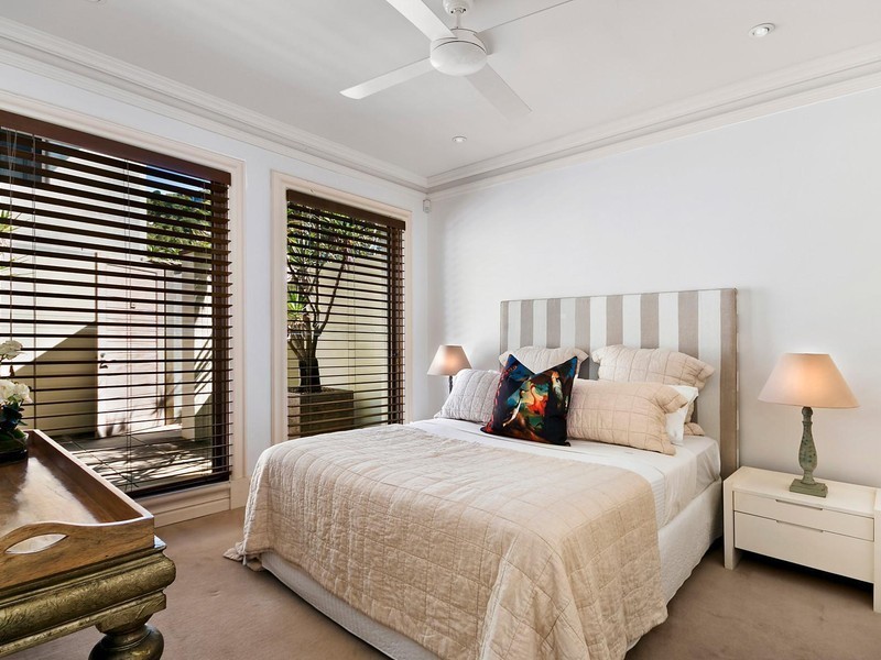 2/2 Ocean Place, Palm Beach NSW 2108