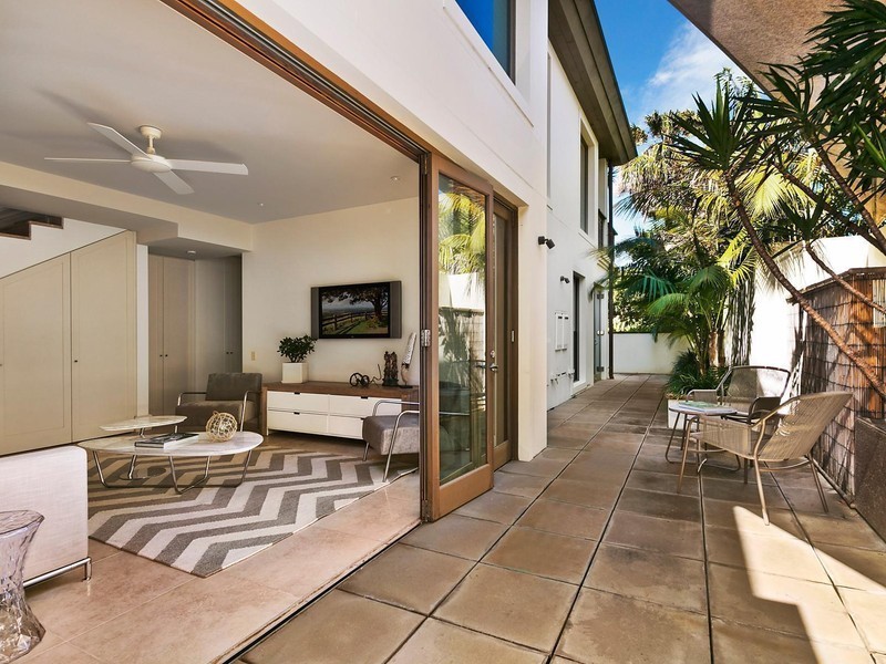 2/2 Ocean Place, Palm Beach NSW 2108