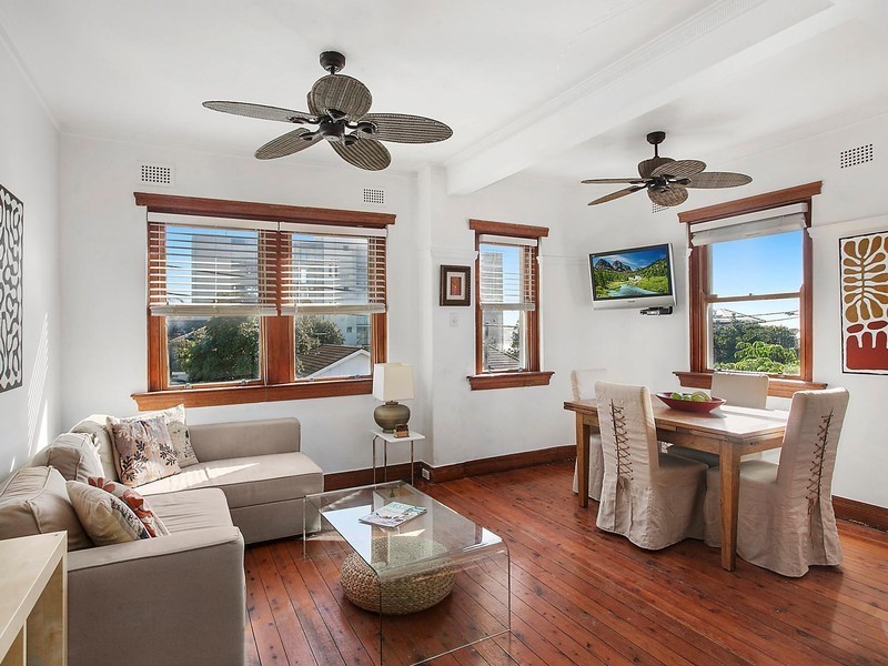 8/69 Fletcher Street, Tamarama NSW 2026