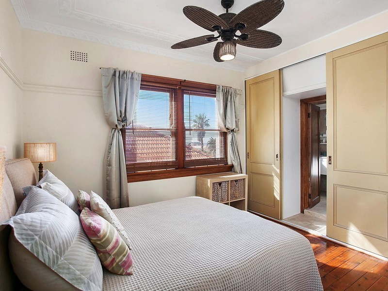 8/69 Fletcher Street, Tamarama NSW 2026