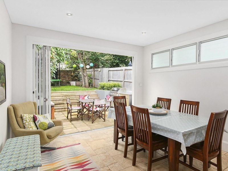 8 Edmund Street, Queens Park NSW 2022
