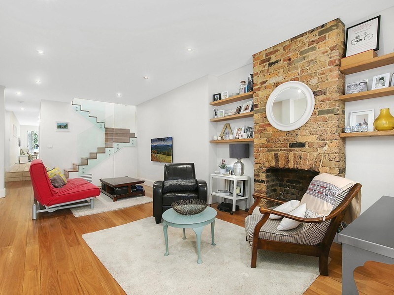 8 Edmund Street, Queens Park NSW 2022