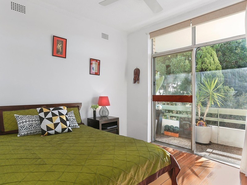 1/2 Forest Knoll Avenue, Bondi Beach NSW 2026