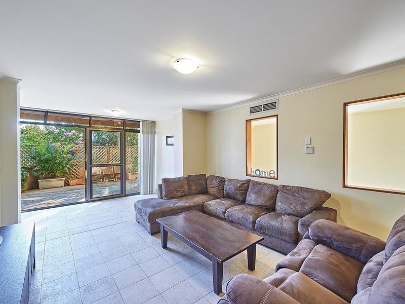 10/4 New McLean Street, Edgecliff NSW 2027