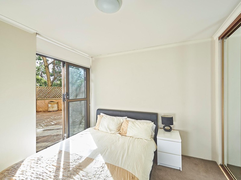 10/4 New McLean Street, Edgecliff NSW 2027