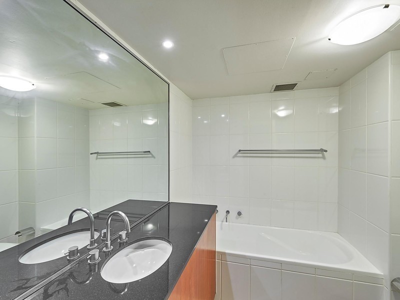 10/4 New McLean Street, Edgecliff NSW 2027