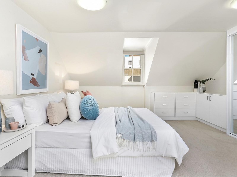 168 Cathedral Street, Woolloomooloo NSW 2011