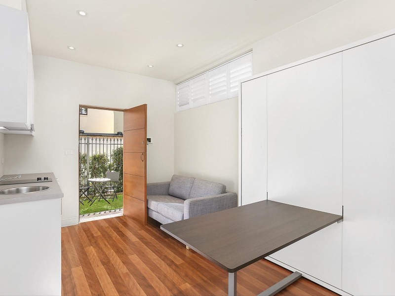 168 Cathedral Street, Woolloomooloo NSW 2011