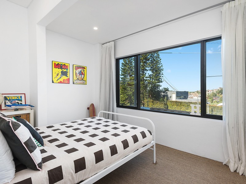 19 Carlisle Street, Tamarama NSW 2026