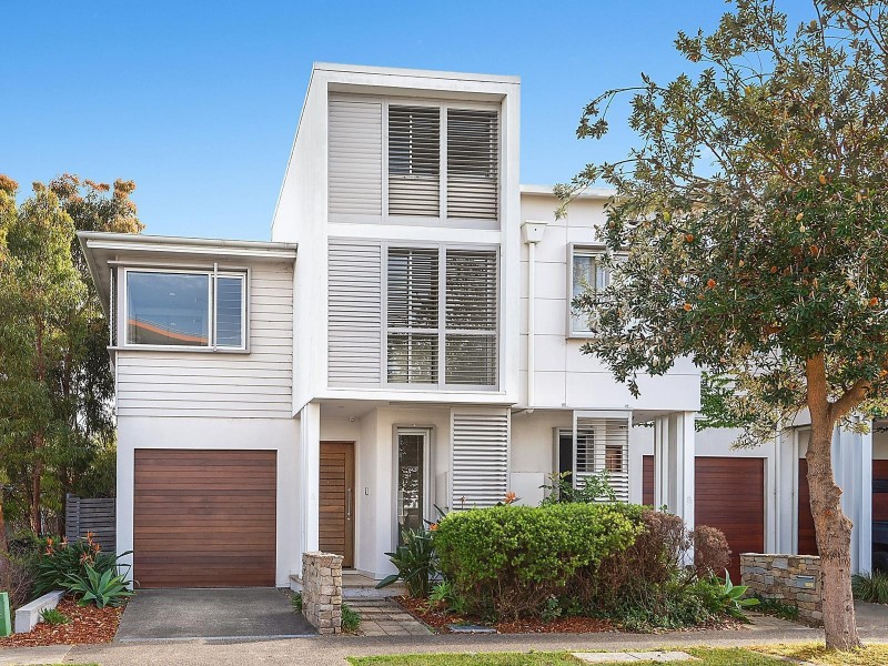 6 Gubbuteh Road, Little Bay NSW 2036