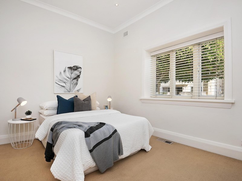 18 Illawong Avenue, Tamarama NSW 2026