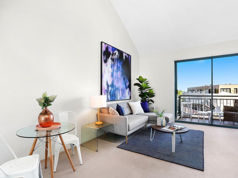 36/1 Linthorpe Street, Newtown NSW 2042