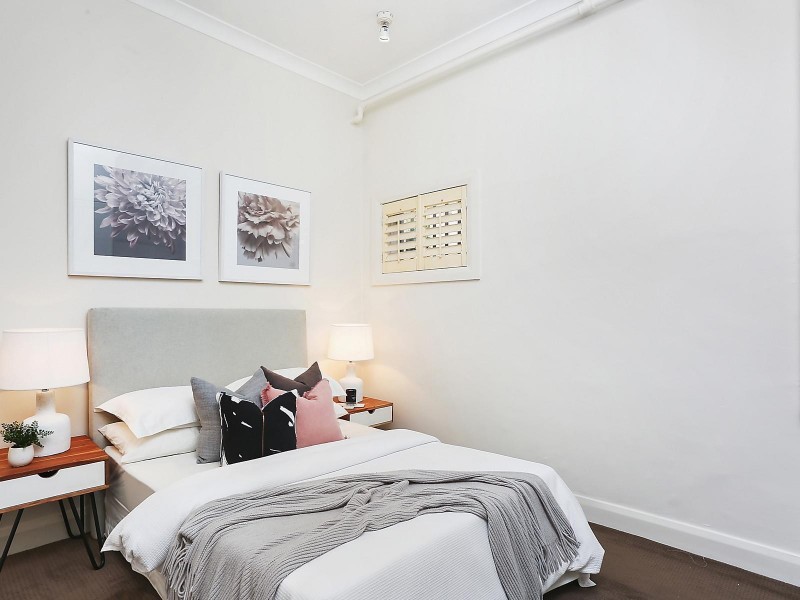 2/6 Council Street, Bondi Junction NSW 2022