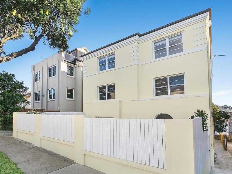 9/149 Hastings Parade, North Bondi NSW 2026