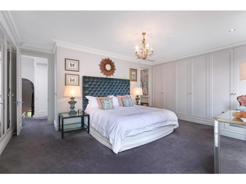 70 St James Road, Bondi Junction NSW 2022