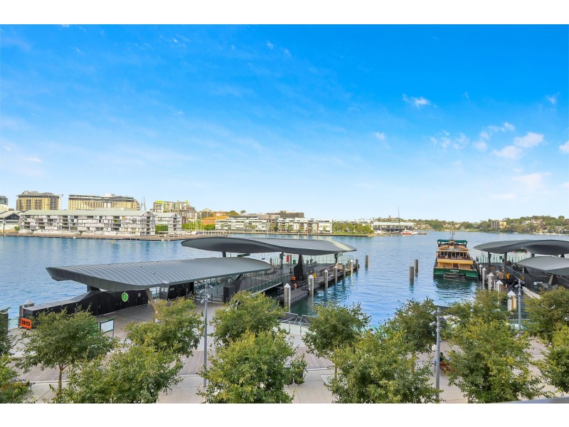 202/27 Barangaroo Avenue, Sydney NSW 2000