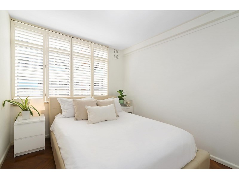 52/106 Elizabeth Bay Road, Elizabeth Bay NSW 2011