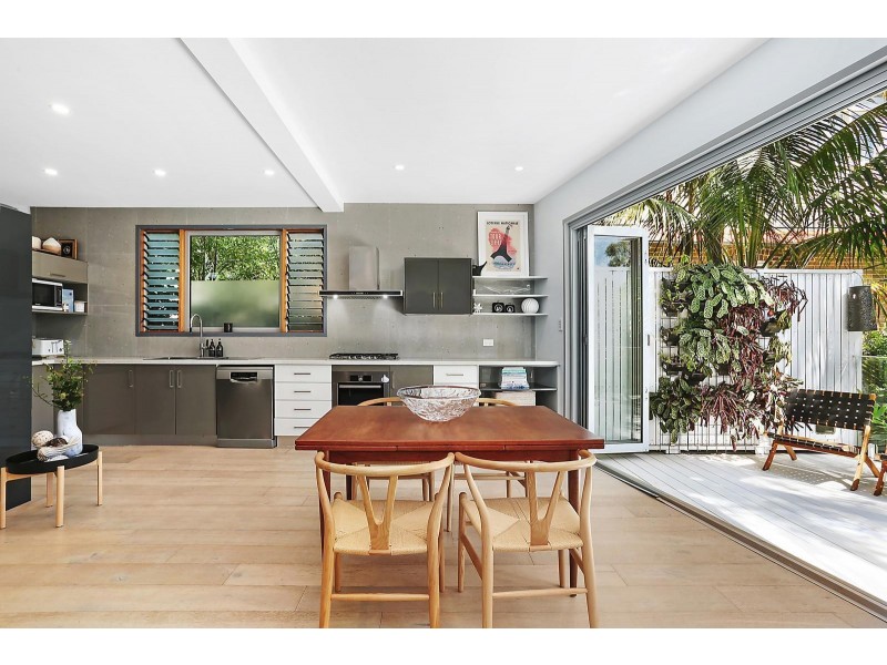 8B Castlefield Street, Bondi NSW 2026