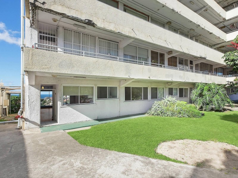 1/20 Illawong Avenue, Tamarama NSW 2026