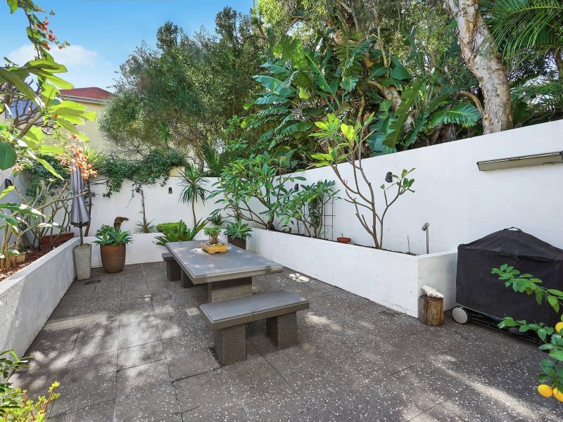 6 Kenneth Street, Tamarama NSW 2026
