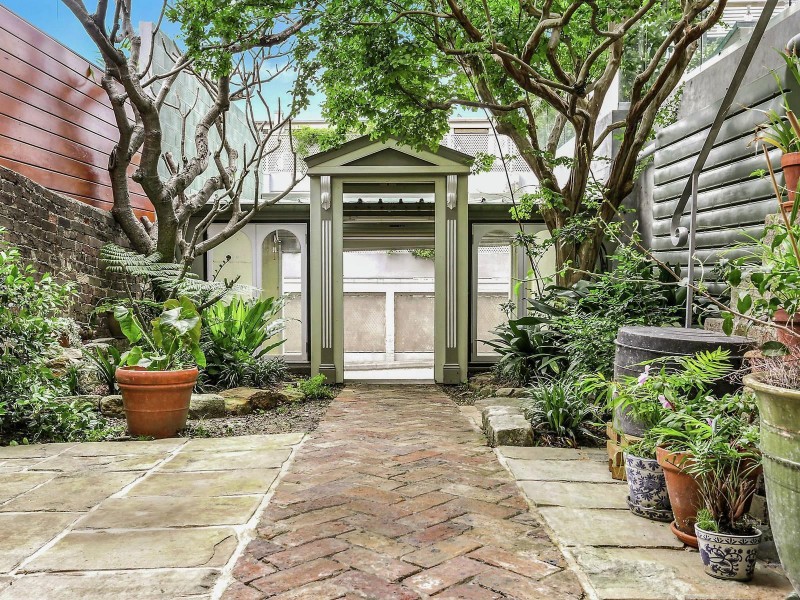 355 Riley Street, Surry Hills NSW 2010