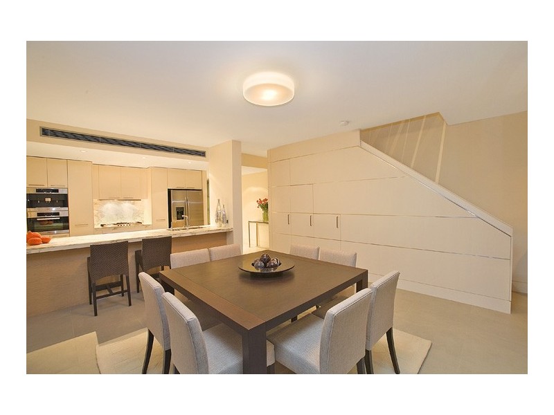 74 Mill Hill Road, Bondi Junction NSW 2022