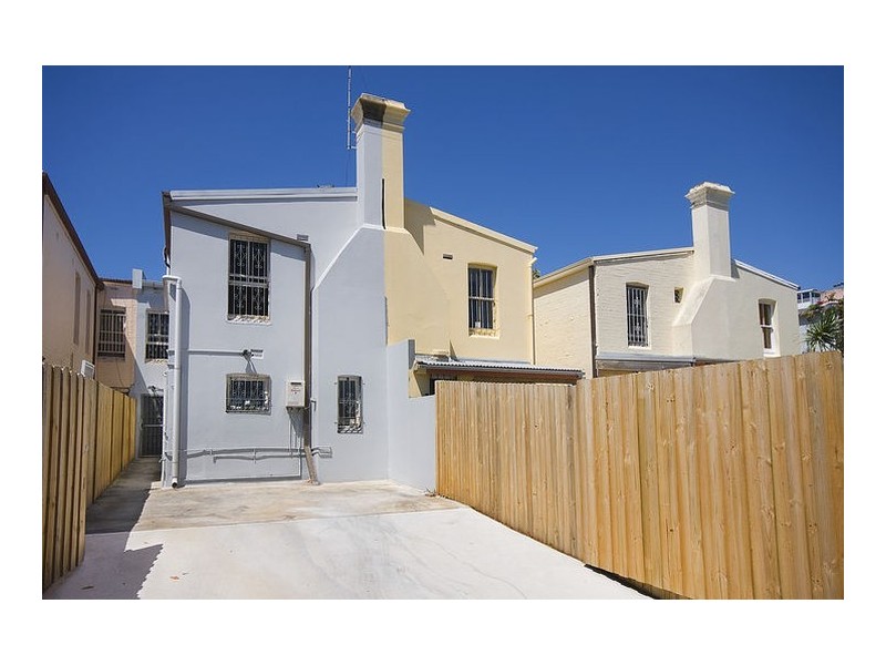 104 Old South Head Road, Woollahra NSW 2025