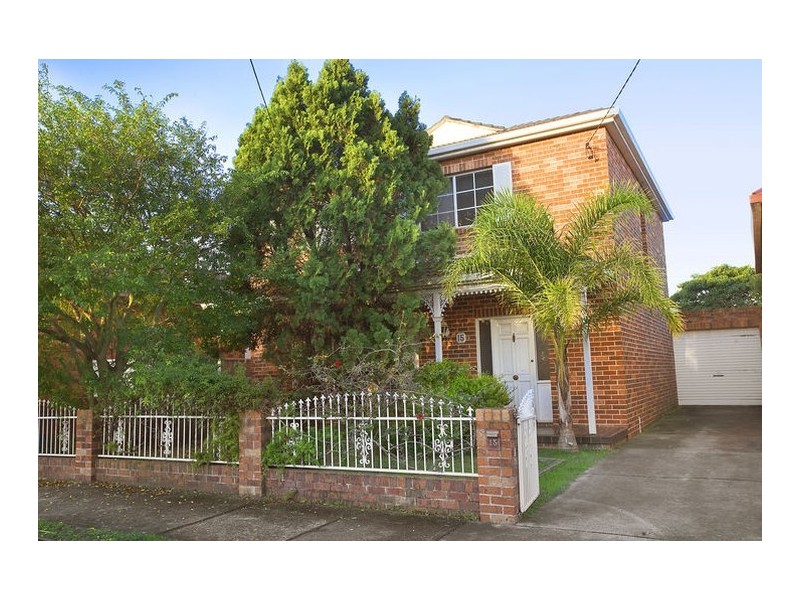 15 Napoleon Street, Rosebery NSW 2018